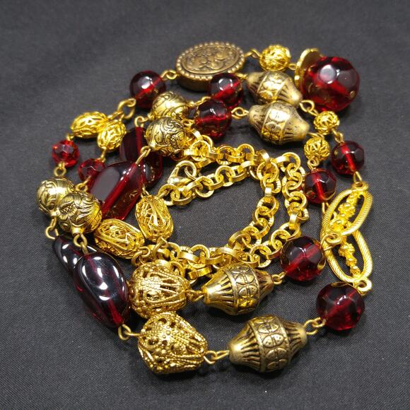 Vintage Long Tassel Necklace, Large Red Lucite & Filigree beads, Wire Wrapped - Picture 4 of 10